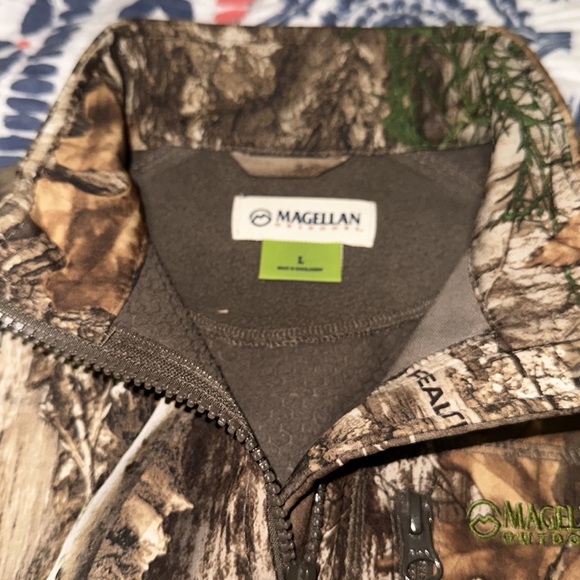 YL Magellan RealTree Camo Zip up fleece jacket - Picture 3 of 5